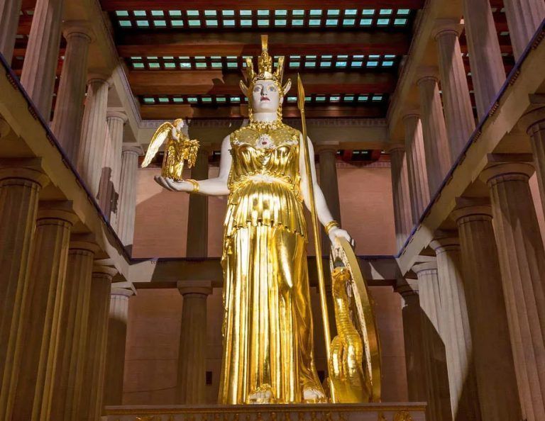 What happened to the statue of Athena Parthenos?